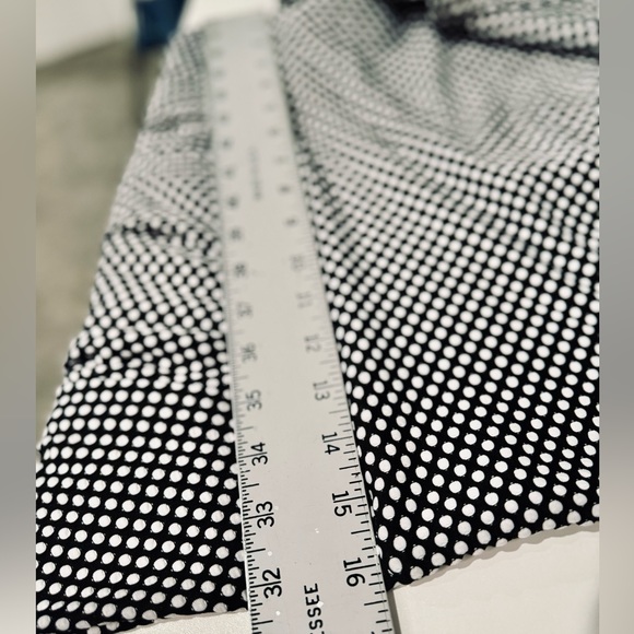 Lularoe Nicole Dress Black & White Textured Spot Print 3/4 Sleeve SZ Large - Picture 13 of 16